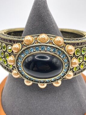 Heidi Daus Rhapsody in Hues Hinged Cuff Bracelet 6 3/4"